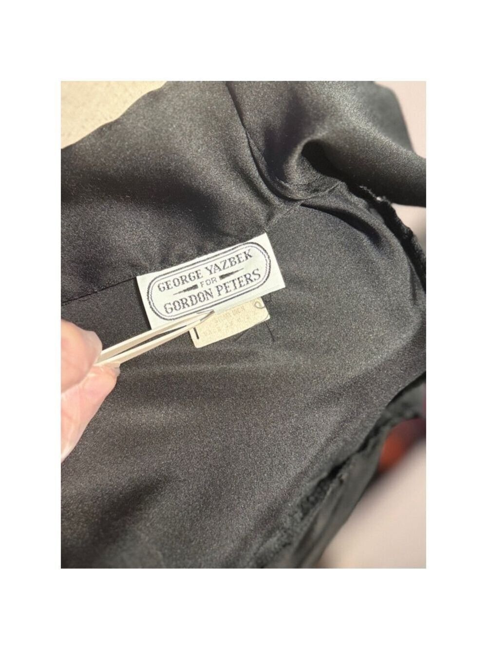 Silky shiny satiny black pleated shirt long sleeve vintage USA blouse sz large - Picture 9 of 9
